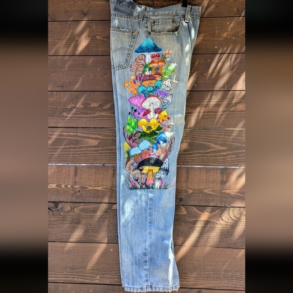Custom Hand Painted Levi's Jeans Size 32/32 - Picture 4 of 11